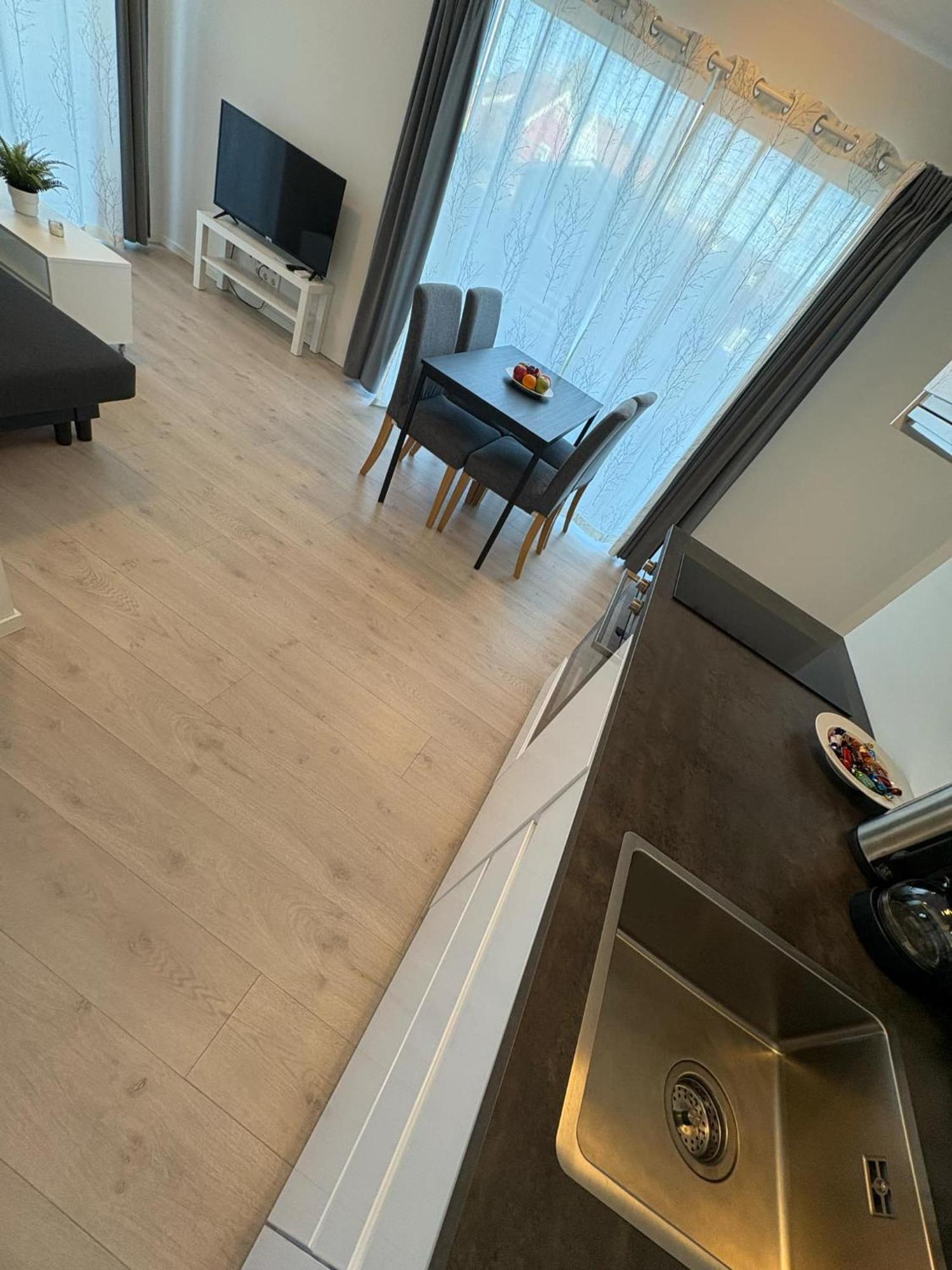 Lisas Apartment, Private New 1 Bedroom And 1 Living Room With Sofa Bed And Big Windows, Share With Nobody Oslo Exteriér fotografie